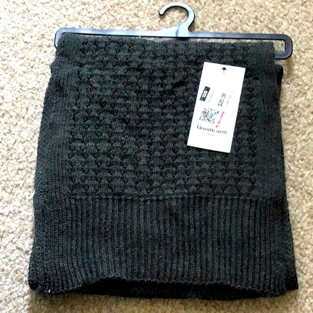 Goodfellow gray scarf!